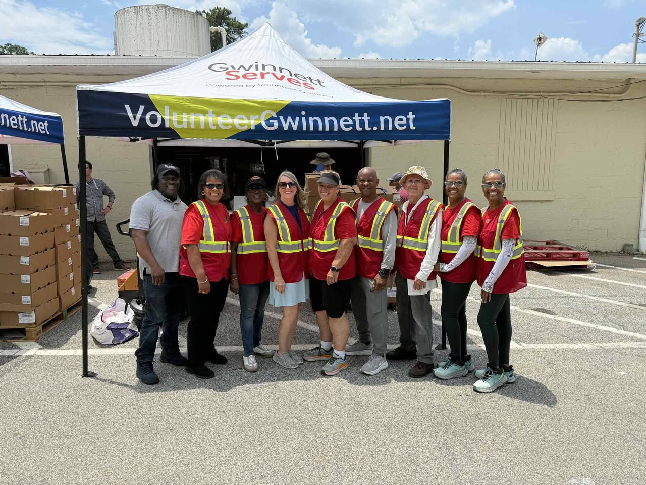 Food Distribution At Rhodes Jordan Park