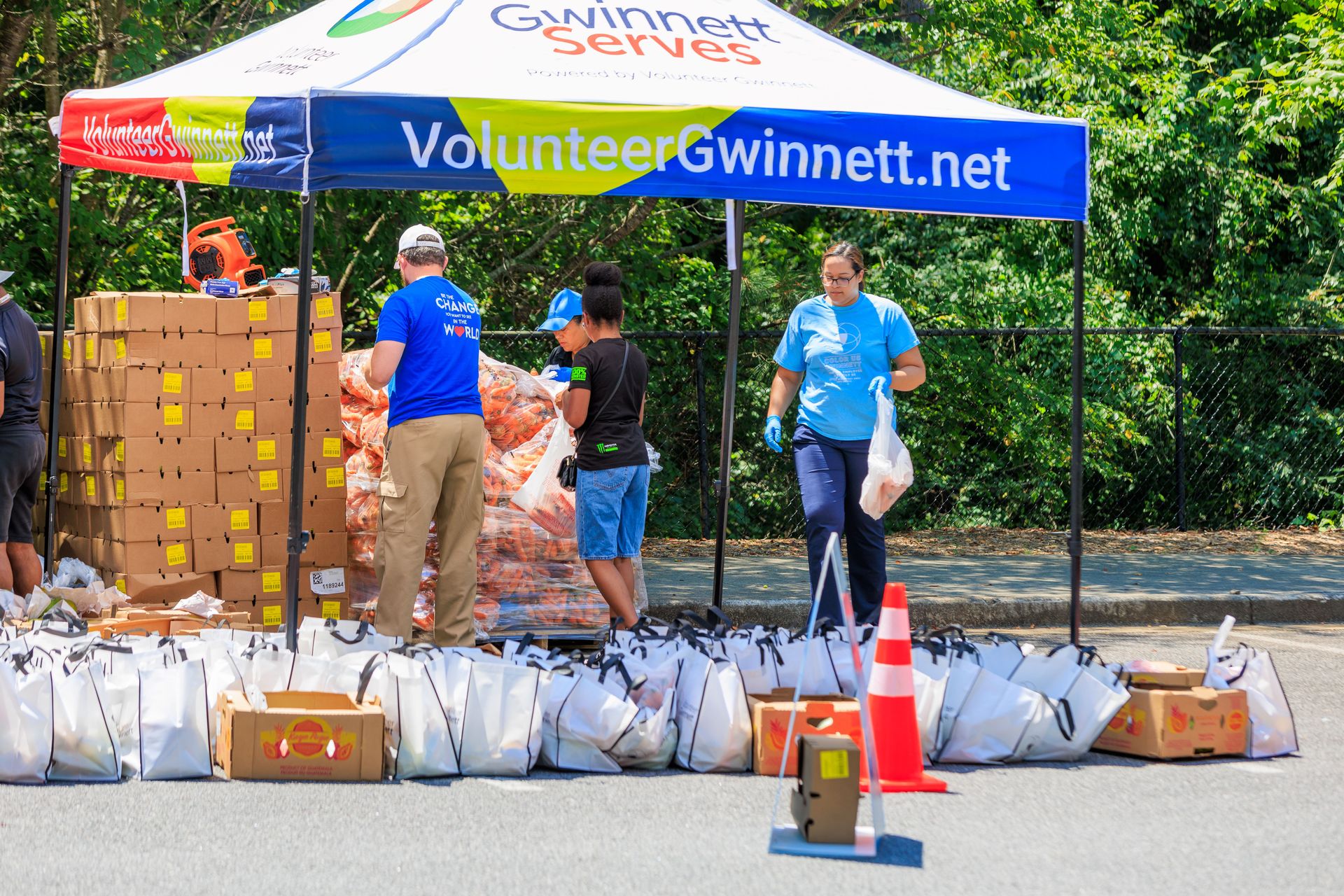 Mobile Food Distribution — Rock Springs Park