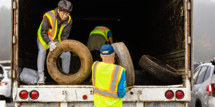 America Recycles Day – Recycle Your Items
