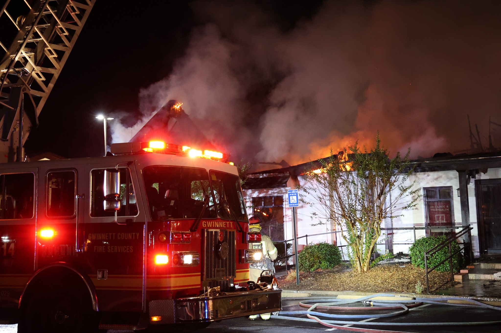 FireOfficeBuilding --FireFighters - Buford-6