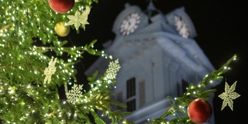 Thanks Giving – Lighting of the Tree