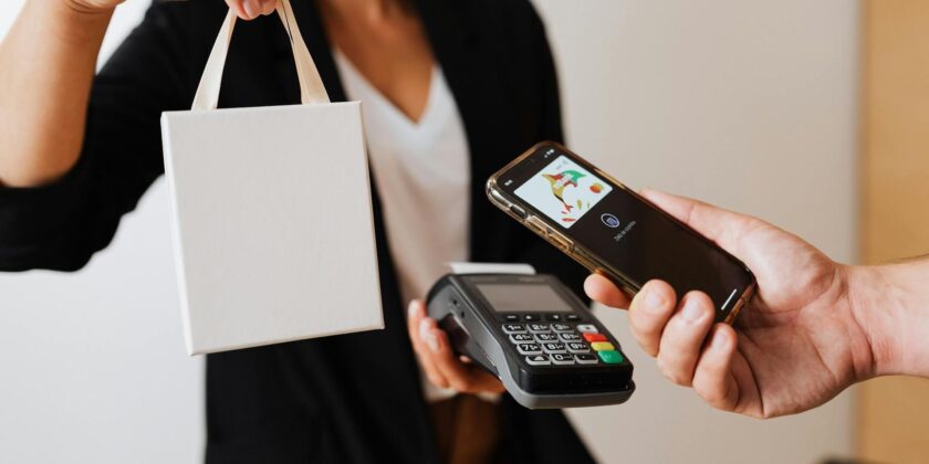 Holiday Shopping – Safety Tips