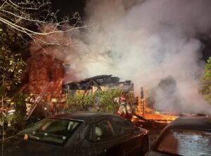 HouseFire - FireFighters -- SNELLVILLE-2