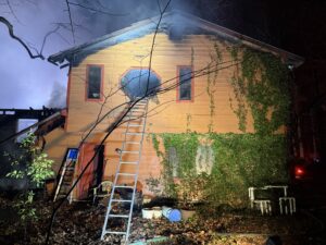 HouseFire - FireFighters -- SNELLVILLE-6