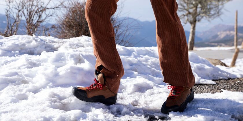 ❄️ Icy walkways – Be Careful