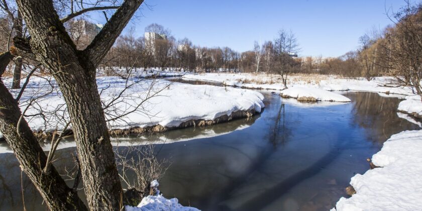 Stay Off Frozen Ponds, Lakes, & Retention Areas